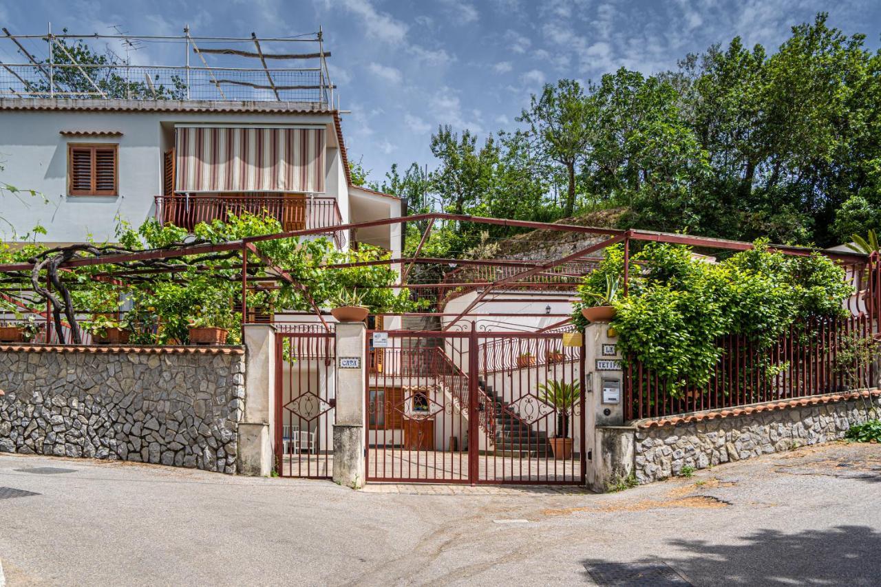Casa La Tetipa Lägenhet Vico Equense Exteriör bild